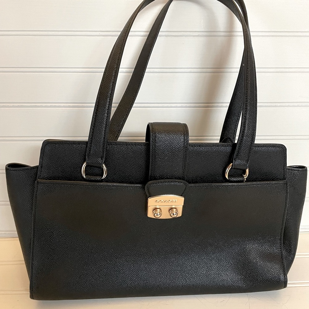 Coach shoulder tote